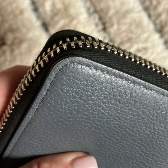 Christian Louboutin wallet red and grey RARE - Picture 7 of 13